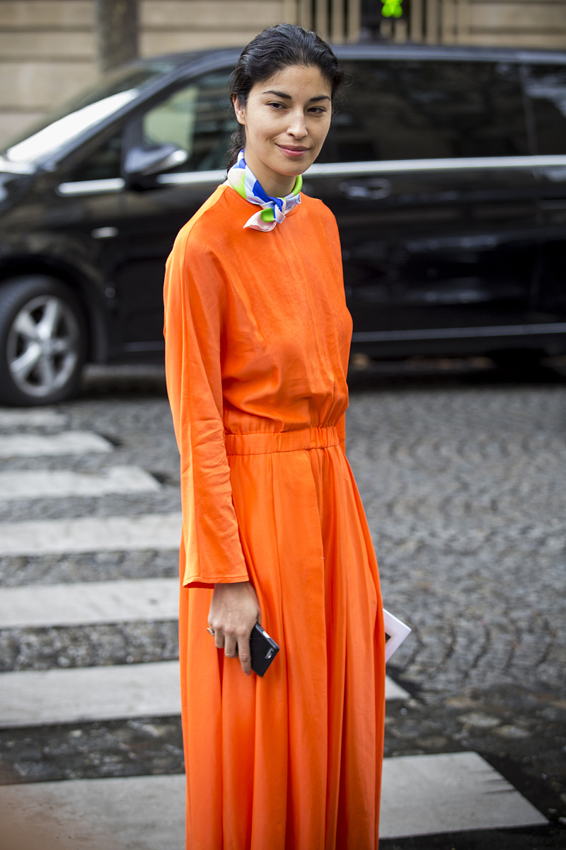 颜色搭配技巧：打造完美造型