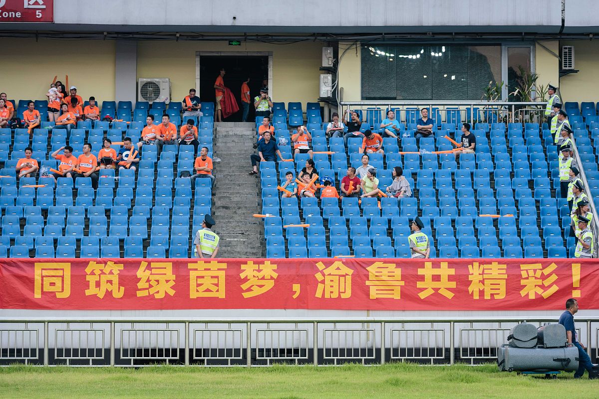 振奋人心的篮球赛横幅标语 | 激励团队斗志