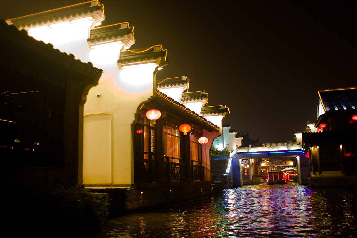 扬州旅游商贸学校2022年招生人数是多少-怎么样