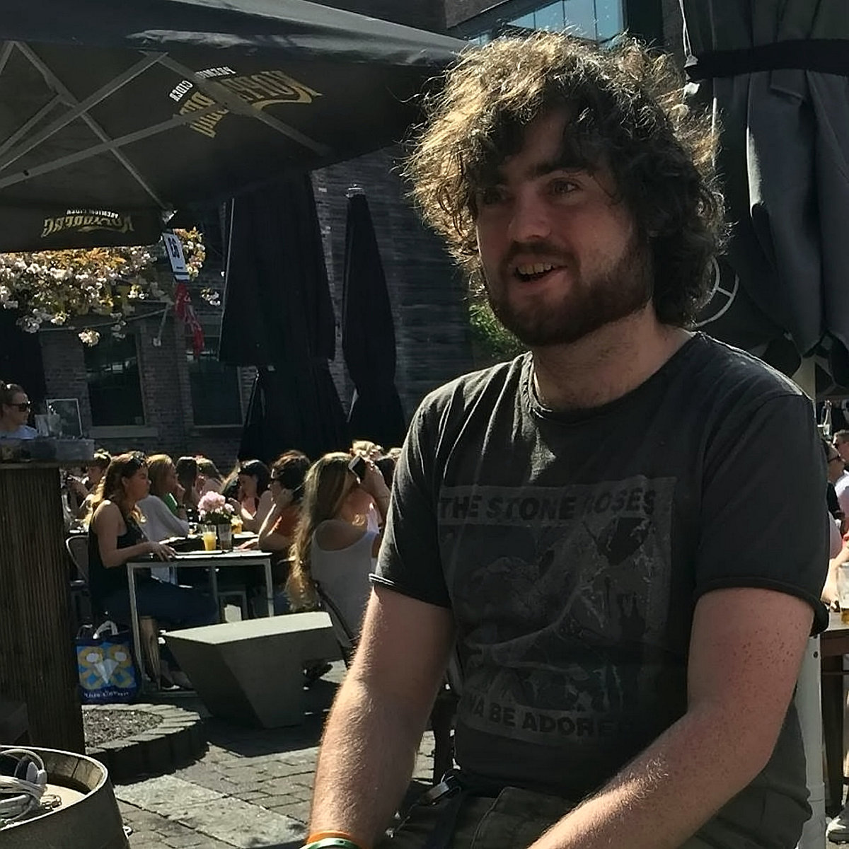 满月宝宝大便次数正常吗？