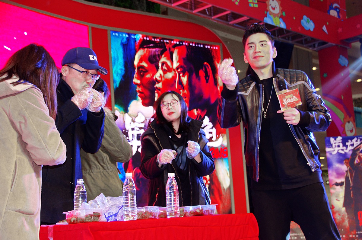 我的手机为啥显示不出表情包了