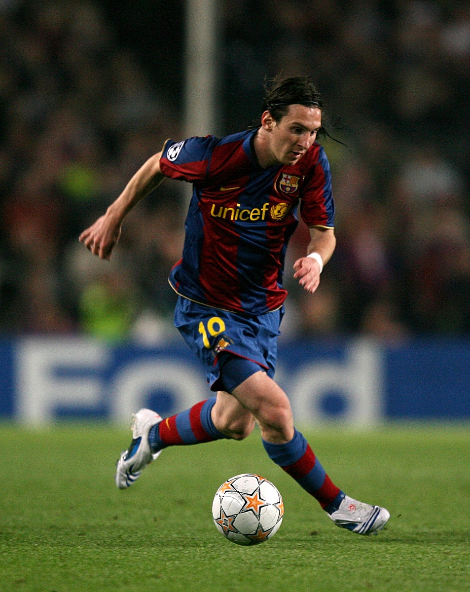 梅西：足球史上最伟大的球员之一