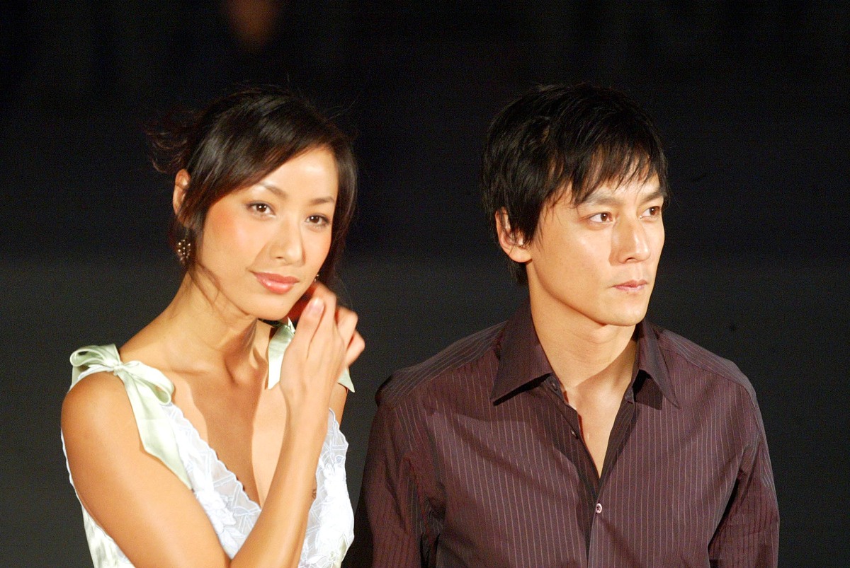 2004年9月19日晚,《新警察故事》全球首映典礼在北京东方君悦大酒店东