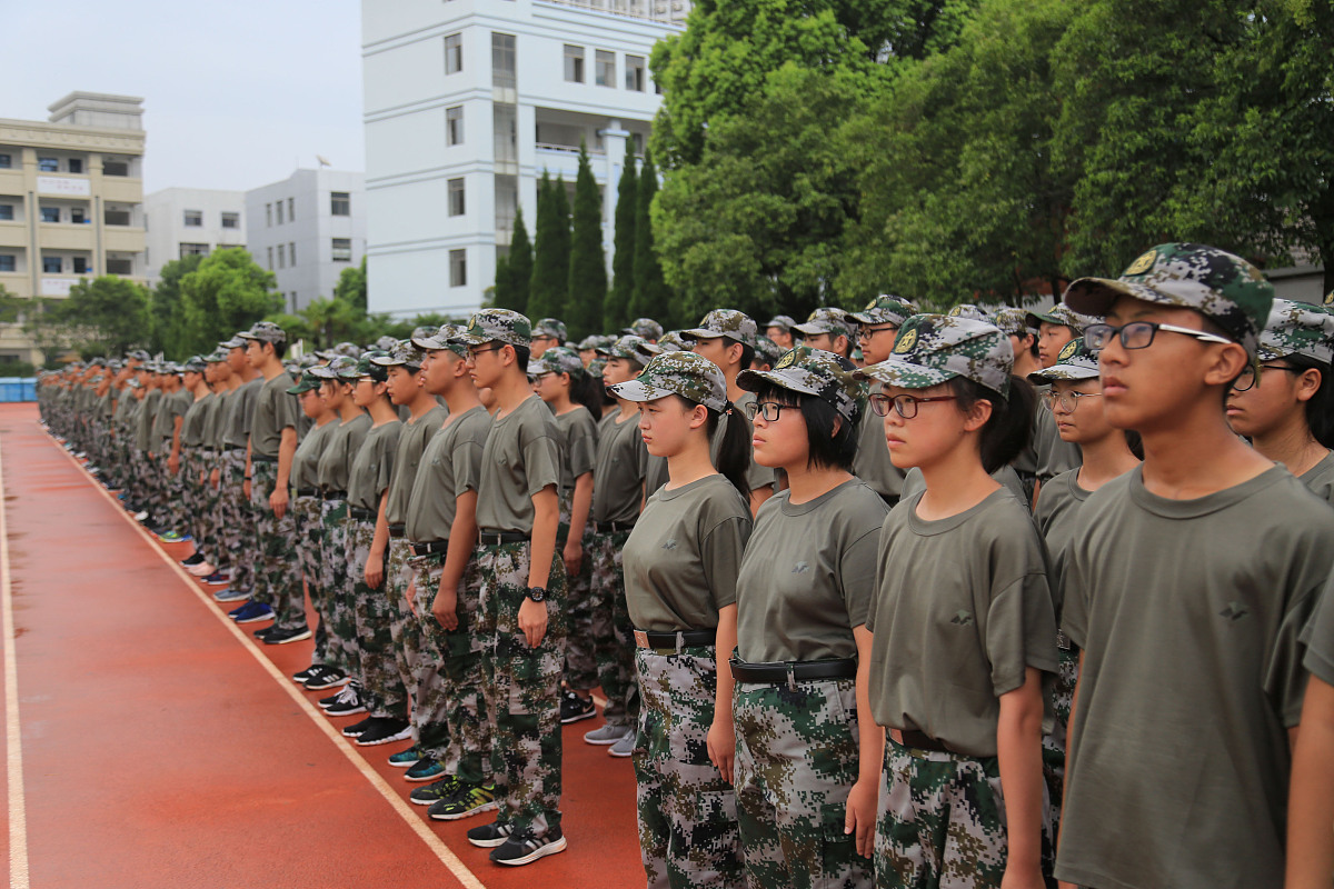 四川文轩职业学校有哪些专业？