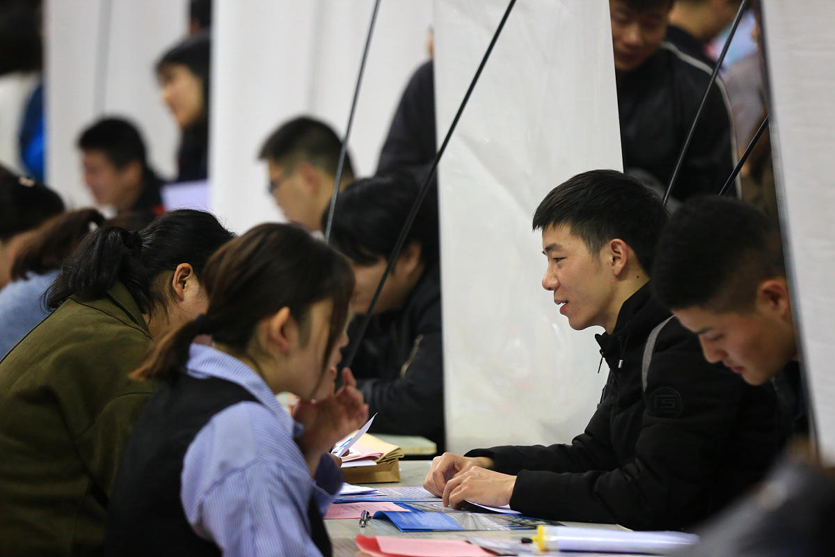 四川中考生的选择：考中职的现状与未来