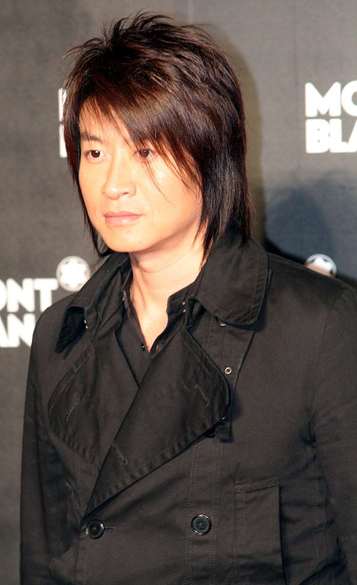 2007年 10月 25日 , 上海 , " 万宝 龙之夜 " 活动 盛大 举行 . 游鸿