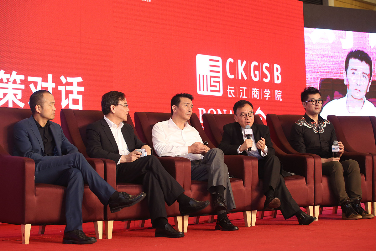 用一句话形容这个世界