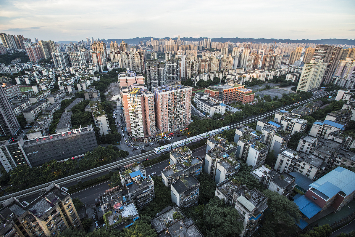 初中生成绩不好该怎么办？重庆轻轨学校好出路