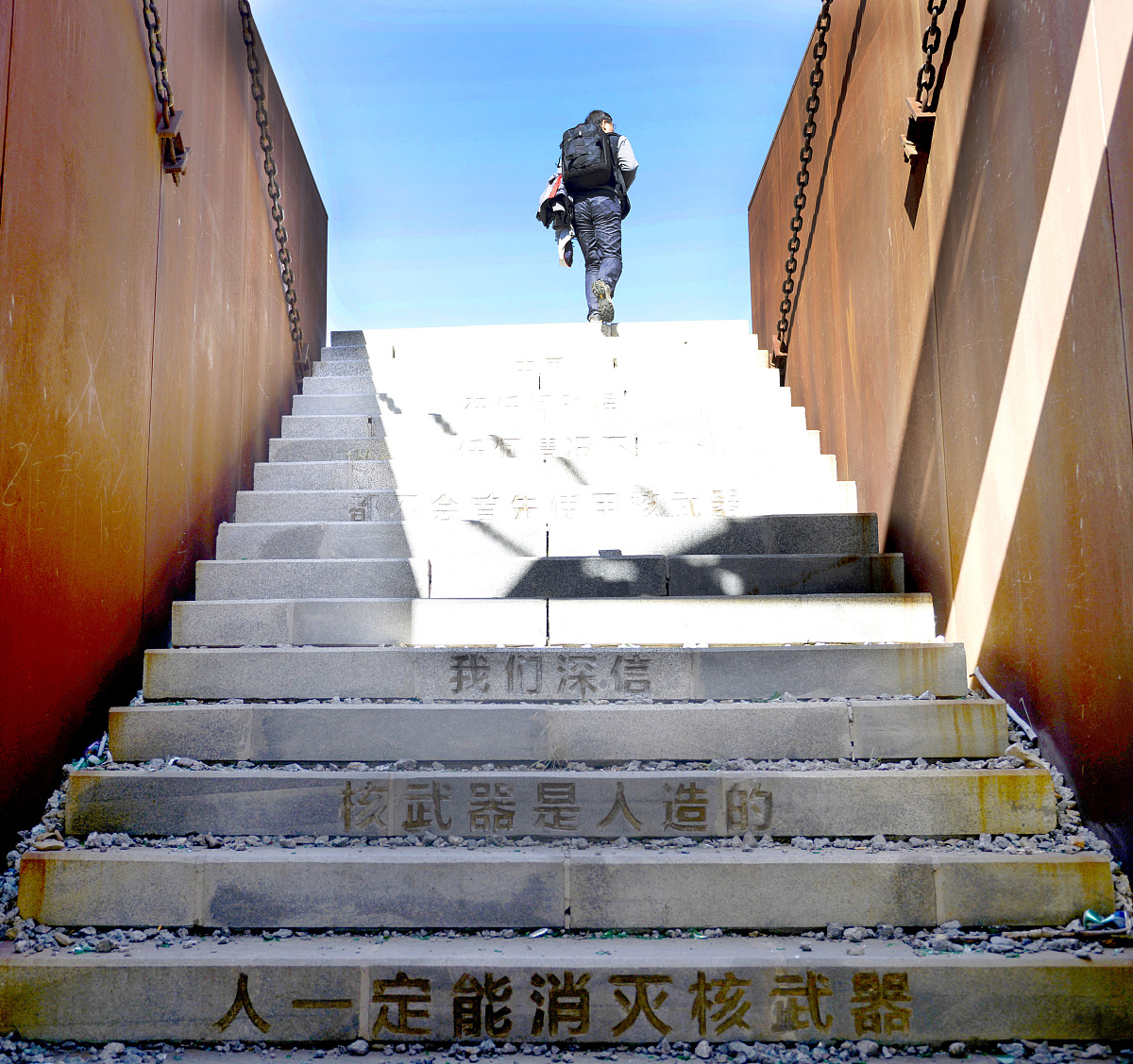 中国和美国开战谁能赢