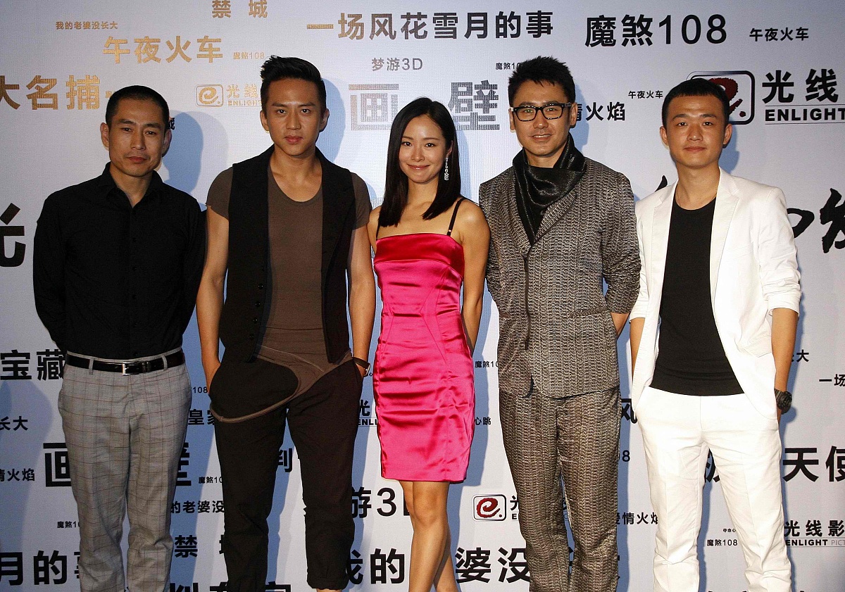 2011年6月12日,上海,第14届上海电影节.2011"e触即发"作品推介会.***_