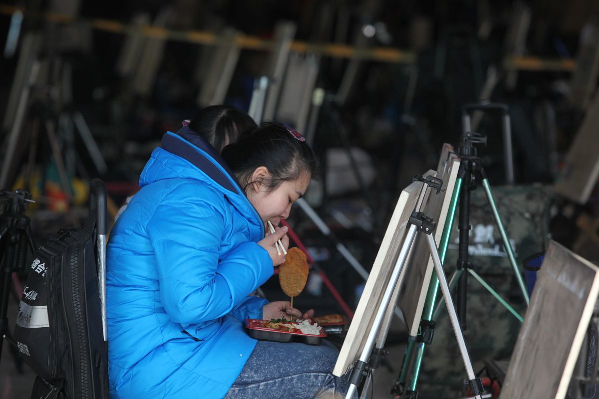 上海工艺美术职业学院单招2023年分数线