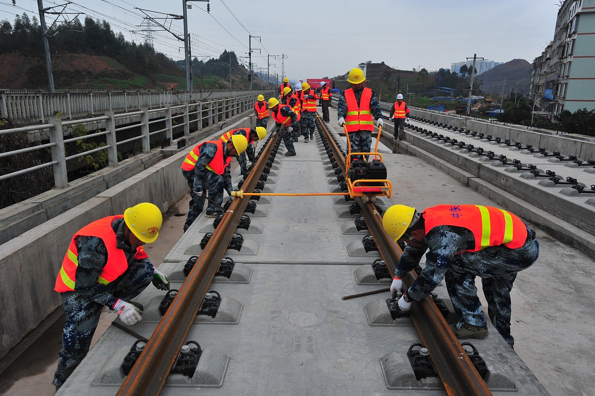高速铁路工程及维护技术专业介绍