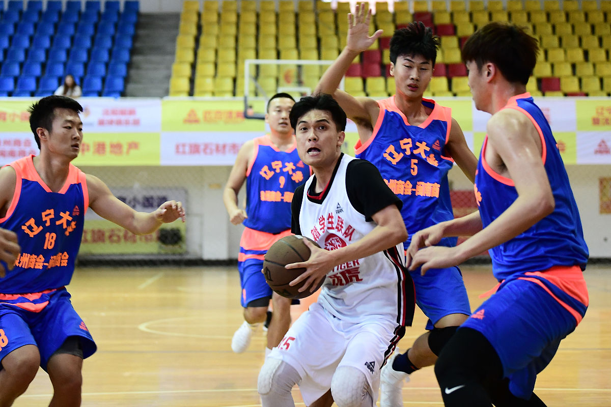 2019年6月29日,辽宁沈阳,2019年闽南商会篮球赛在沈阳举行,吸引30余支