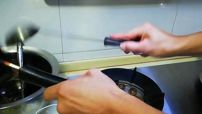 土豆新吃法 这样做比肉都好吃方法简单好吃又下饭 取名东乡土豆片