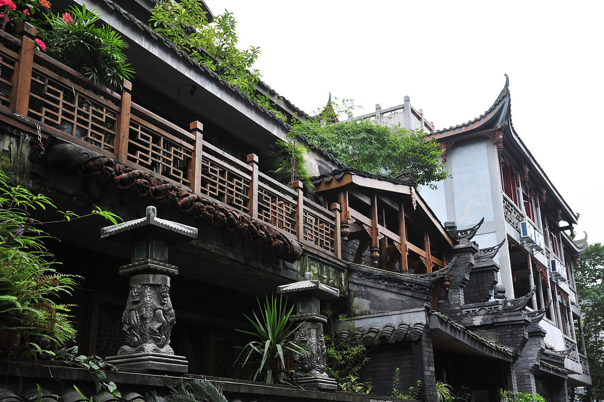 成都建筑学校历史建筑保护工程专业：传承历史文化，守护建筑瑰宝