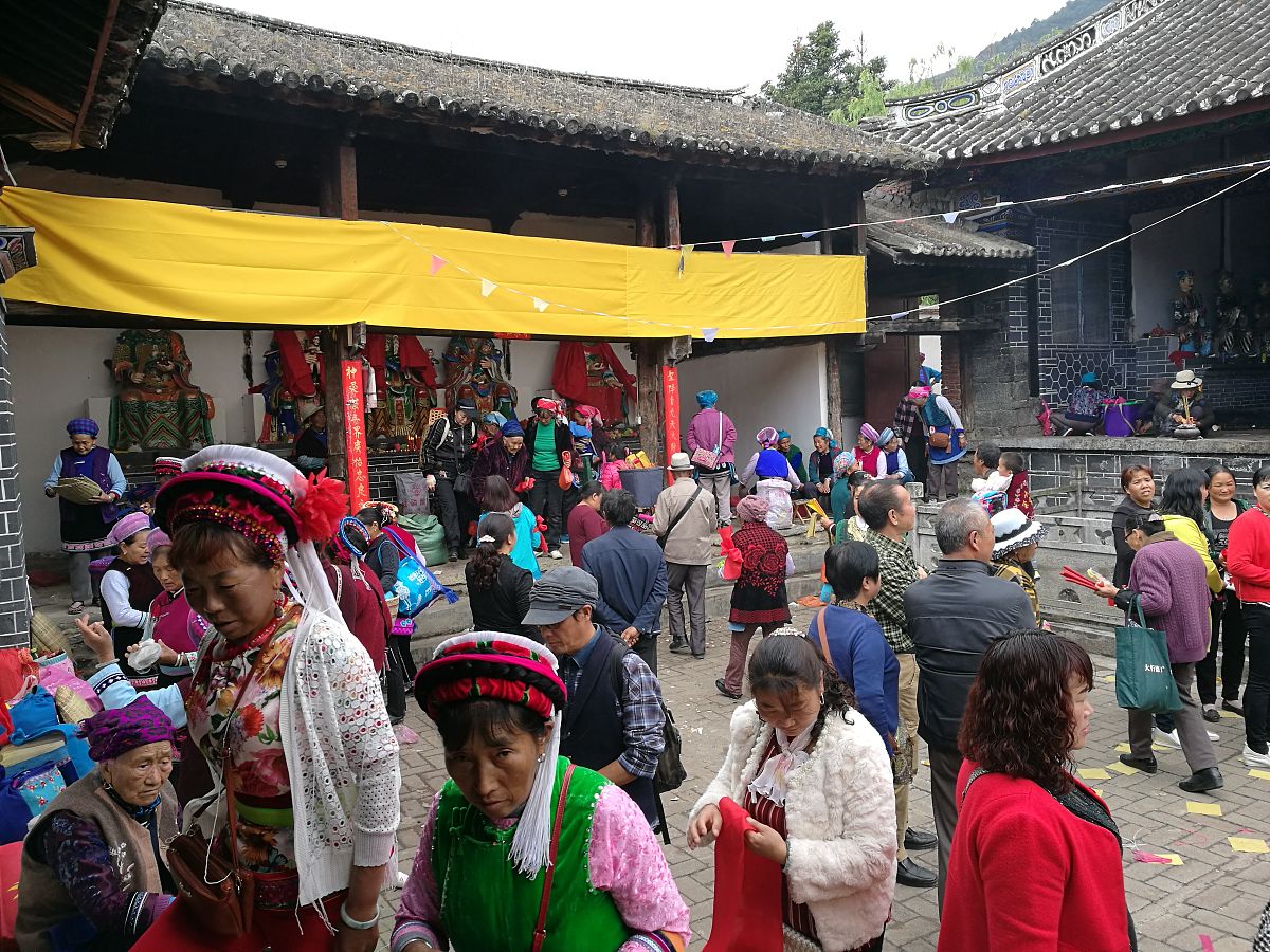 2017年5月18日,白族绕三灵,云南省大理白族自治州传统节日,国家级非物