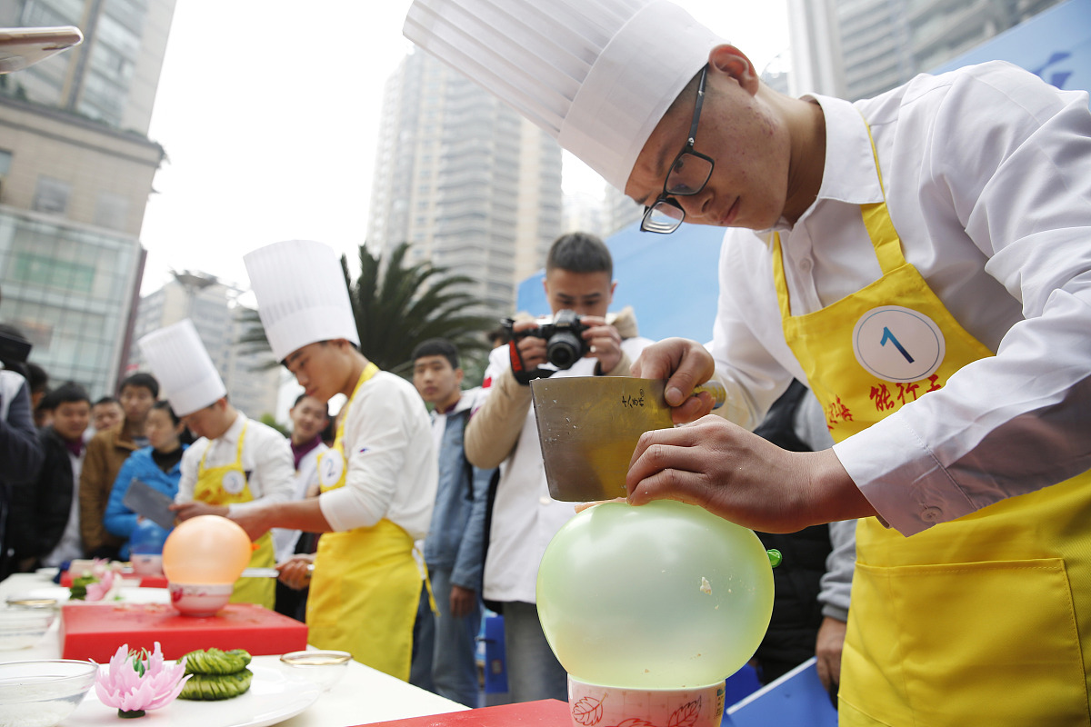 重庆信息技术职业学院单招招生电话 - 培养信息技术人才的摇篮