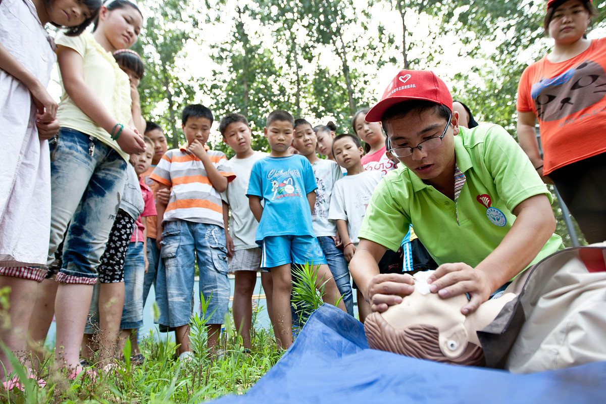 暑假安全社会实践收获大！六年级学生告诉你