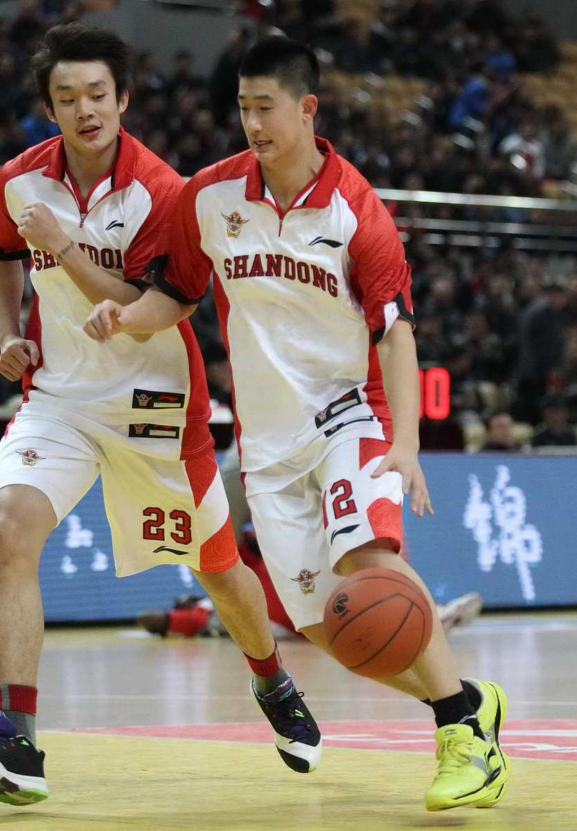 2013年11月27日,济南,13/14cba第7轮,山东黄金vs辽宁衡业.***_***丁彦