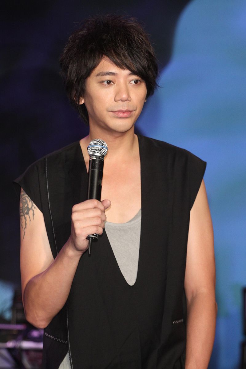 2011年7月25日,台北,歌手信举办新专辑发片记者会. 信+++_+++记者会,