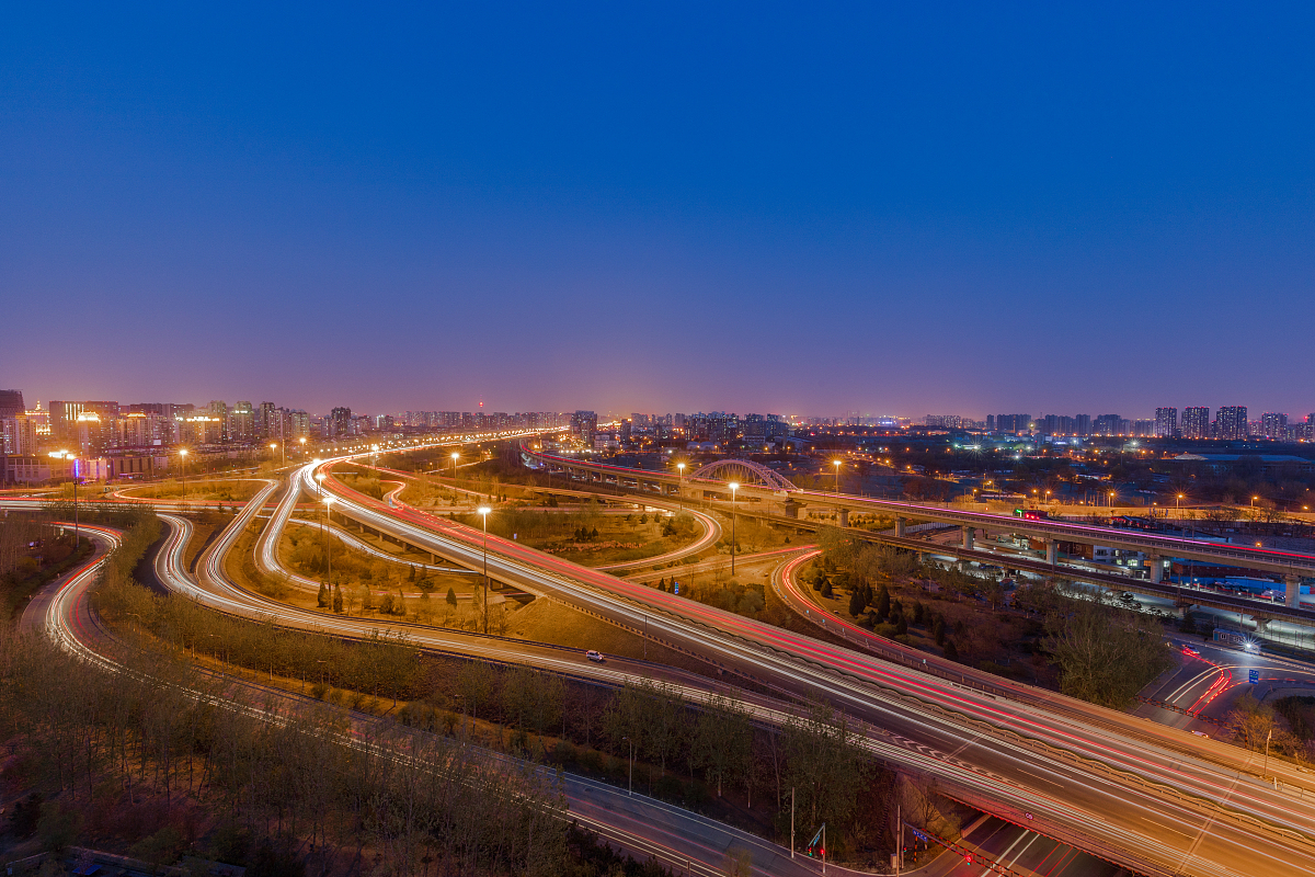 咸宁高铁铁路学校2022高铁招生简章 咸宁高铁铁路学校2022高铁招生简章