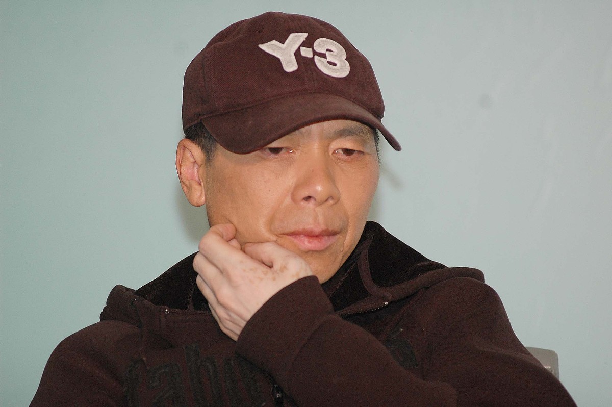 2008年11月18日,北京,贺岁片《非诚勿扰》官网落户发布会举行. 冯小刚