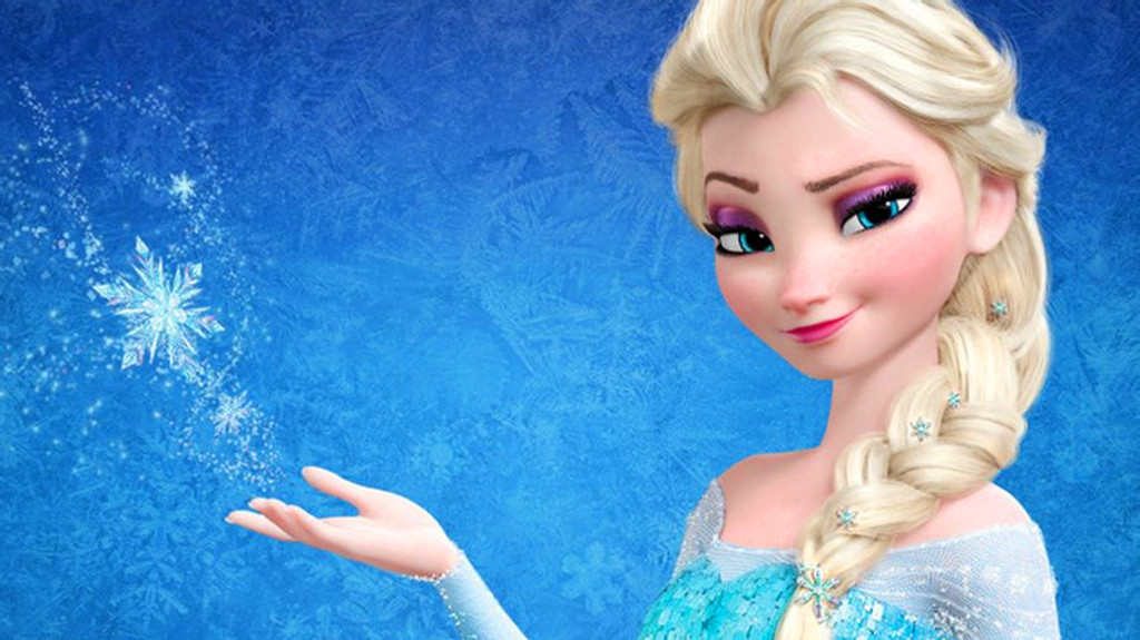 当迪士尼公主“黑化”后,冰雪女王变魔女,白雪公主攻气十足!