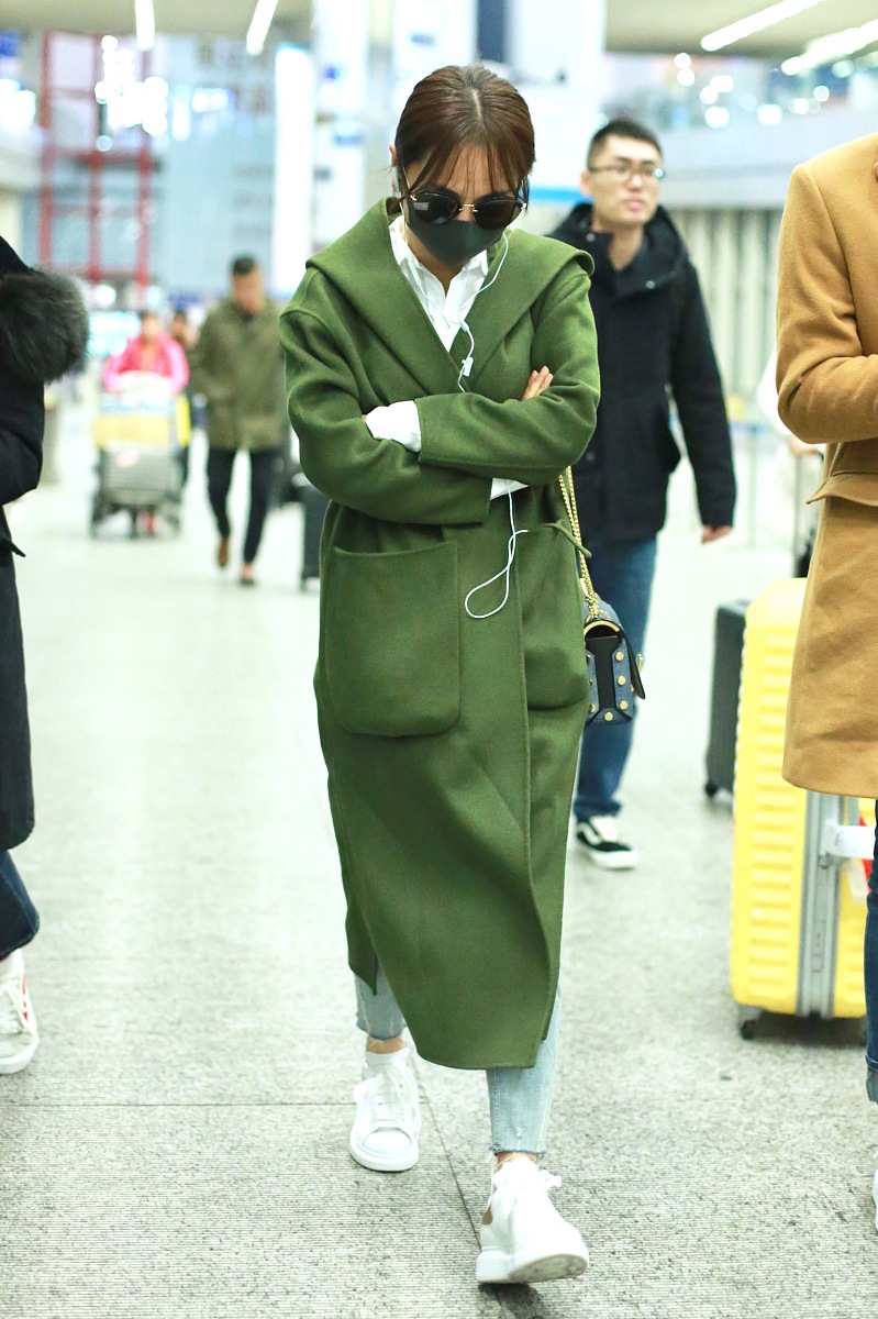 使用傅里叶公式热输出10KW热面1㎡冷面1㎡导热系数0038wmk求冷面热功率