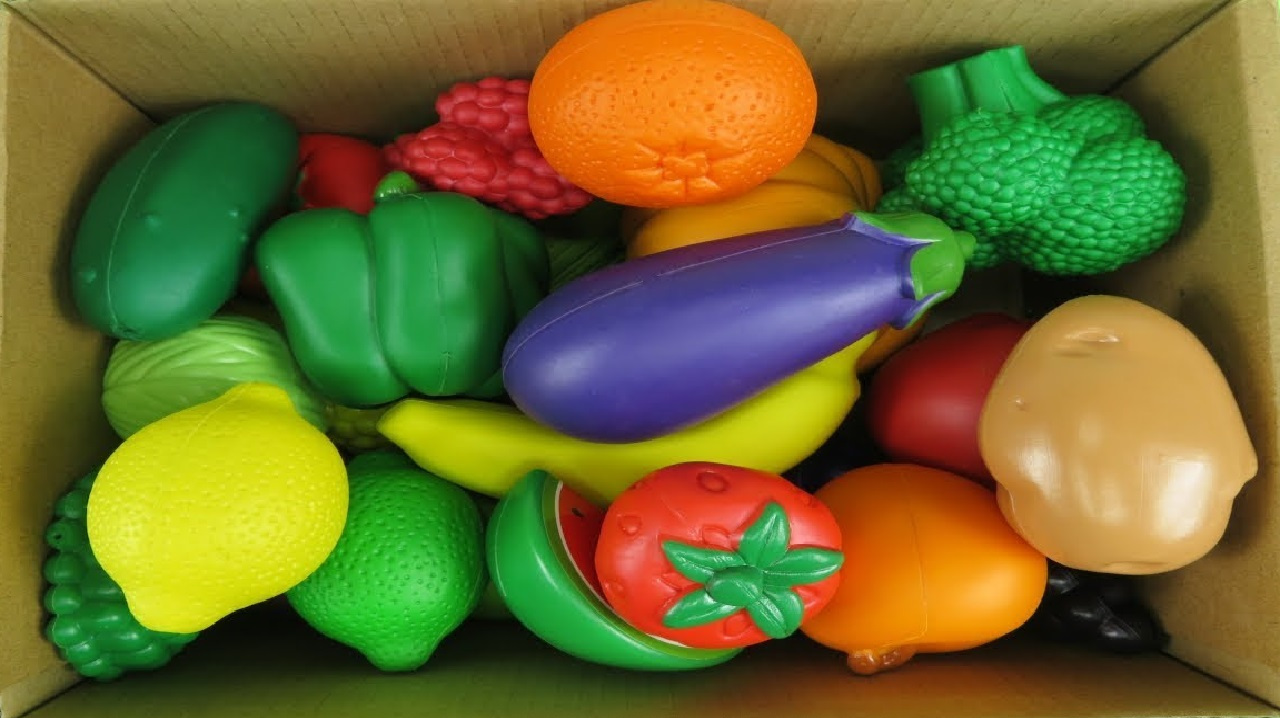 学习各种蔬菜和水果的名字