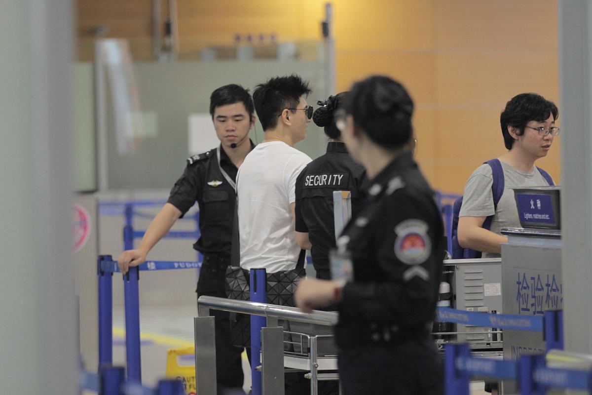 成都市育华职业学校地铁安检专业