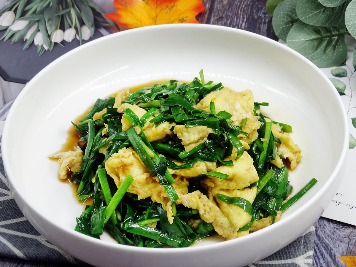 鸭蛋炒韭菜的副作用，