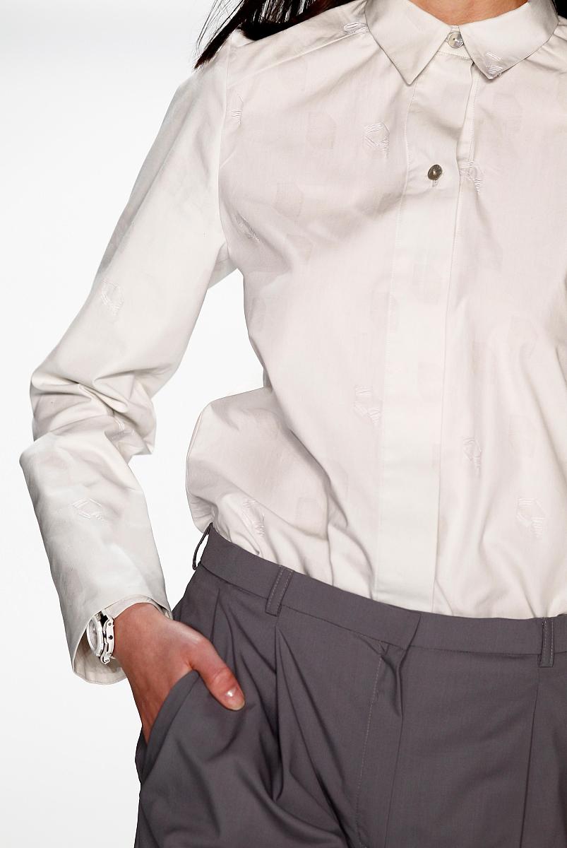 时尚服饰推荐：舒适、优雅、自信，为你打造完美造型