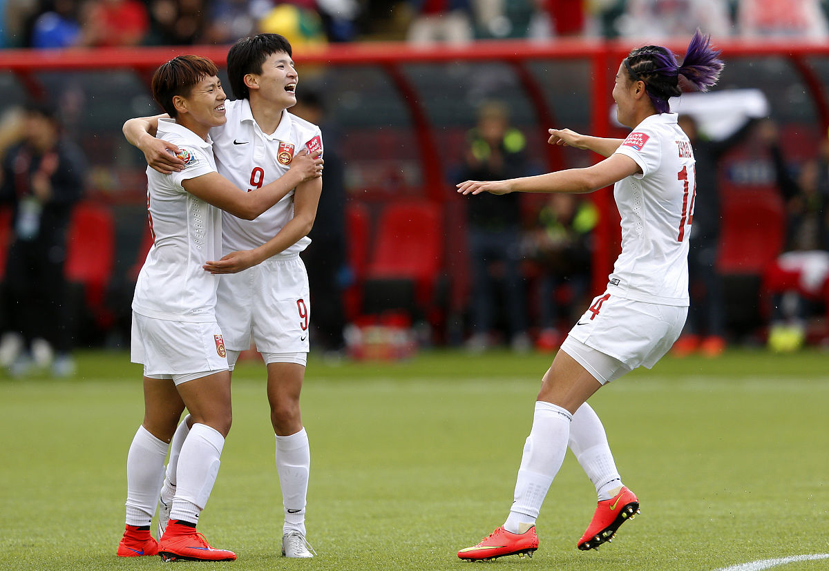 2015年6月20日,加拿大,2015女足世界杯1/8决赛,中国女足vs喀麦隆.edmo