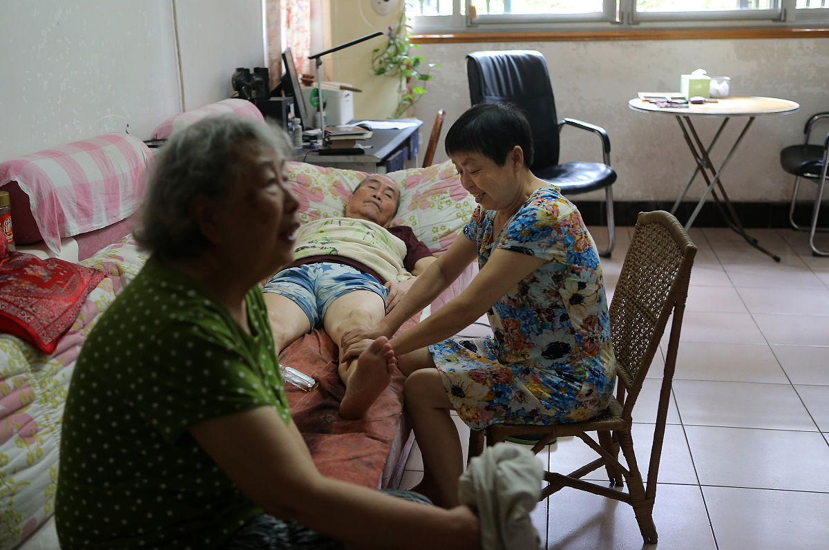 (如需下载使用,请务必署名:成都商报 刘海韵/视觉中国,谢谢)2018年8月