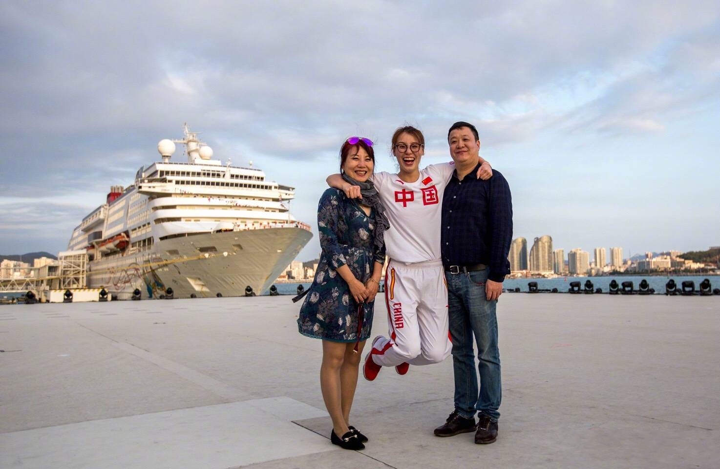 傅园慧爸爸图片