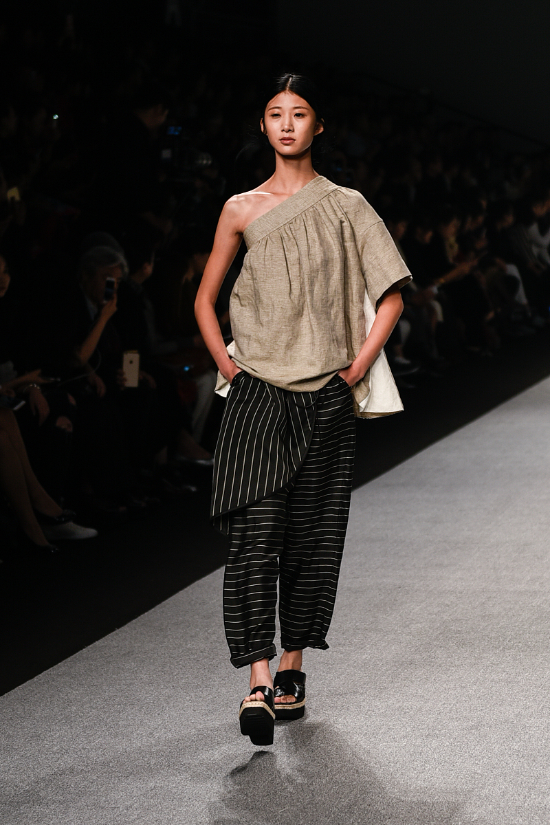 笠翁对韵和声律启蒙的区别：浅谈两种启蒙读物的差异