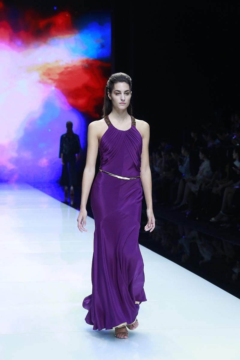 重庆服装设计与工艺专业哪个学校好