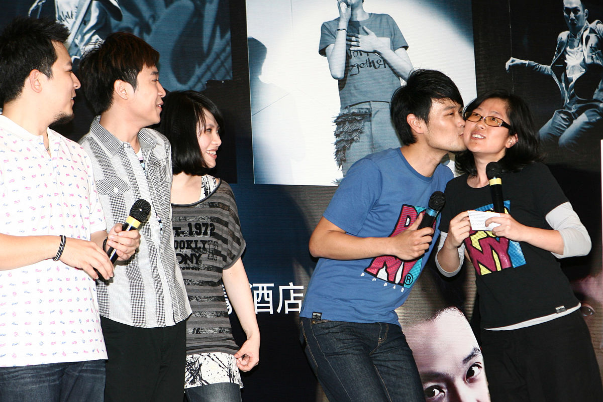 栾卓有女朋友吗？栾卓现任女友是谁？