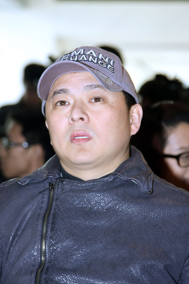 2010年3月16日,北京,中国2010年上海世博会志愿者主题歌《世界》mv开