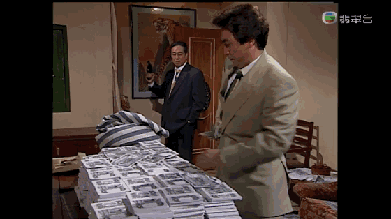 歷史總是驚人的相似,誰造就了這個「大時代」的人性慘案?