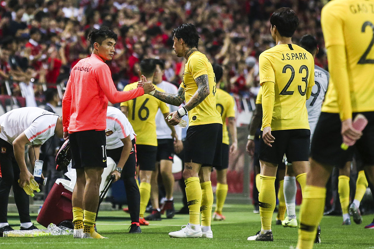 2019年10月2日,日本埼玉,2019亚冠半决赛首回合,浦和红钻2-0广州恒大