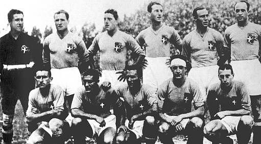 italy team group; back row, l-r; giampiero combi, luis monti, at