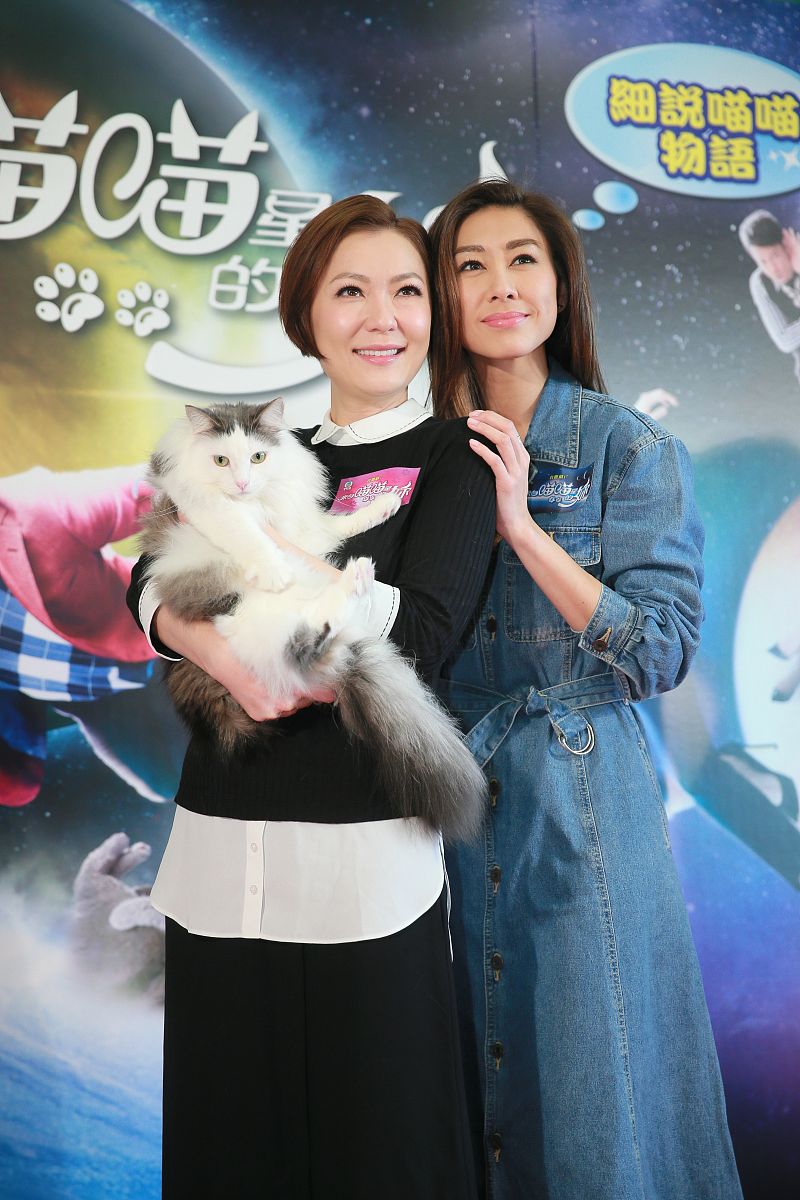 2016年10月28日,香港,《来自喵喵星的你》宣传活动.田蕊妮 , 胡定欣 ,