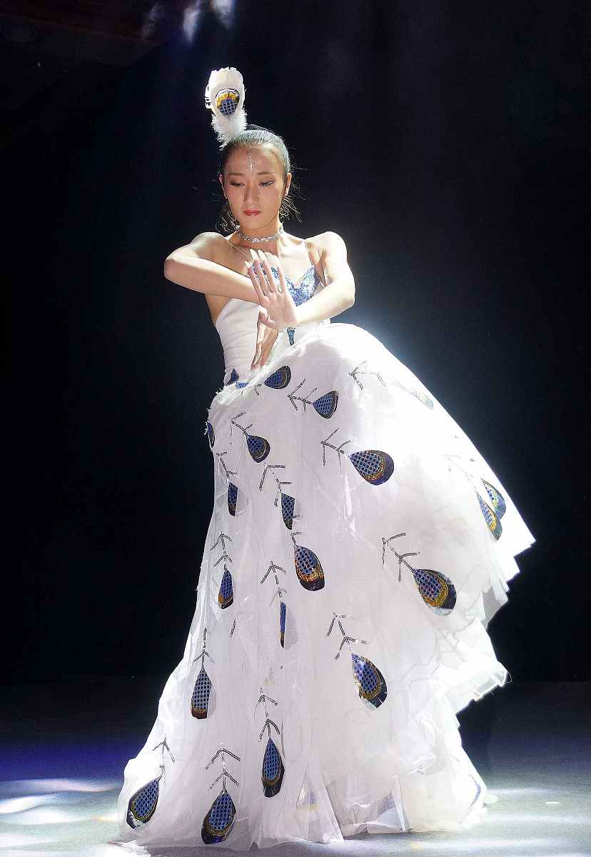 请不少于800汉字的博客文章语言要幽默风趣。主题是：关门弟子是什么意思师傅为什么要收关门弟子