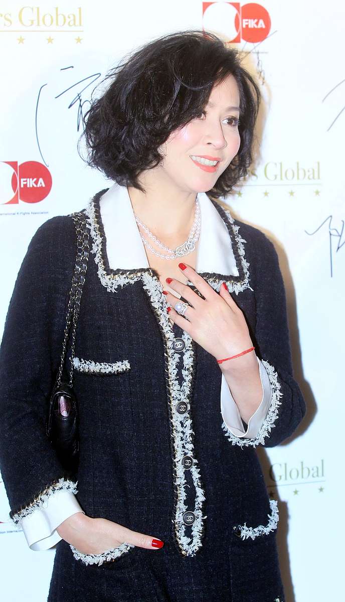 2011年11月3日讯,北京,阳光红岩投资集团旗下的七星环球娱乐集团在京