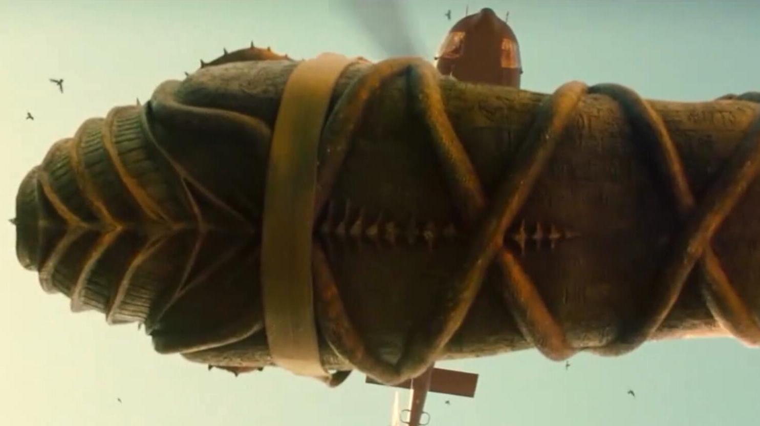 科幻战争巨制:挖出了一个存在千年的至强生命体,再度复活了