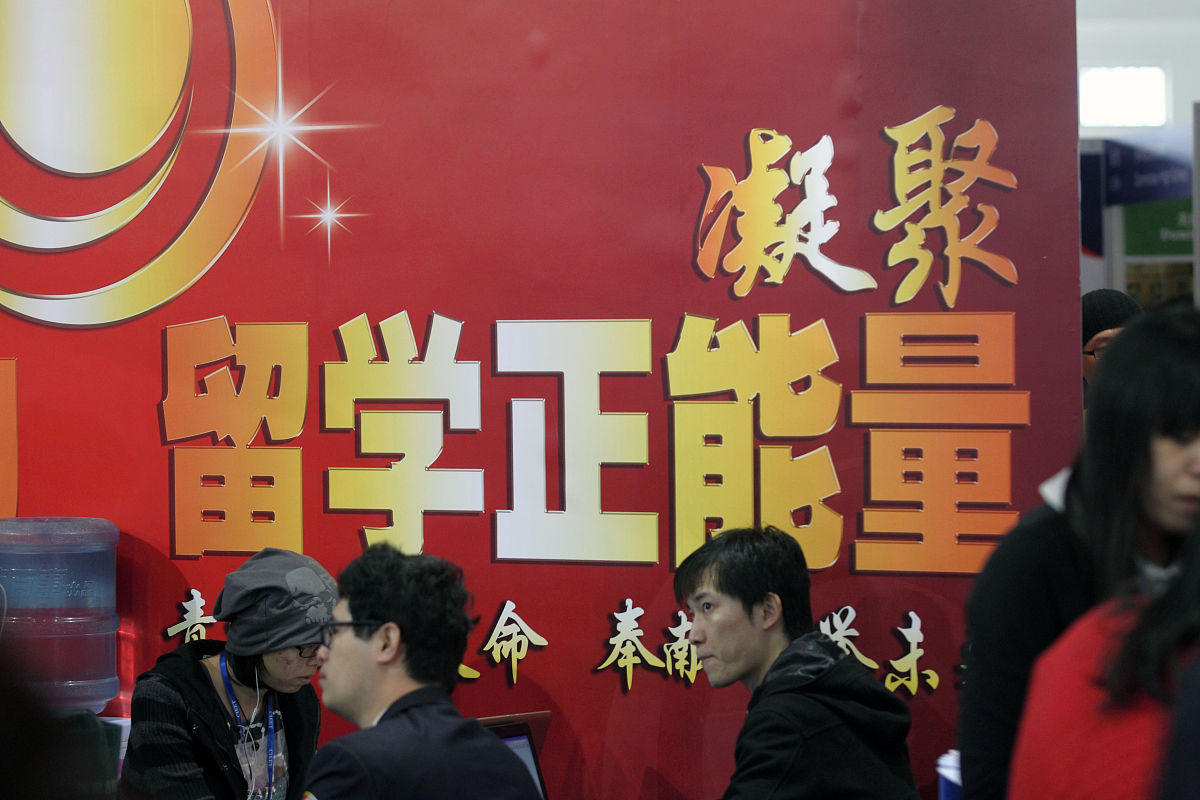 日语系学生一学期学习总结：语言提升，文化熏陶，充实而有意义