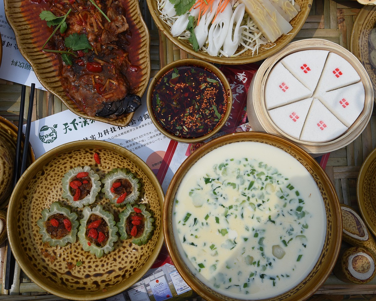 云南少数民族饮食文化 论文3000字