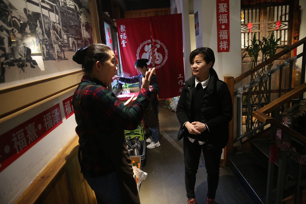 2019年2月27日,南昌,小燕告诉我们,在这里他们的薪水和南昌普通的服务