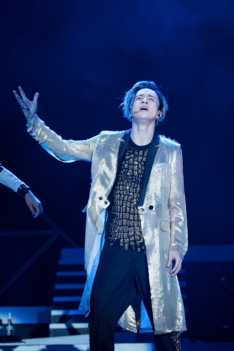 薛之谦演唱会：舞台魅力与细致关怀的完美融合